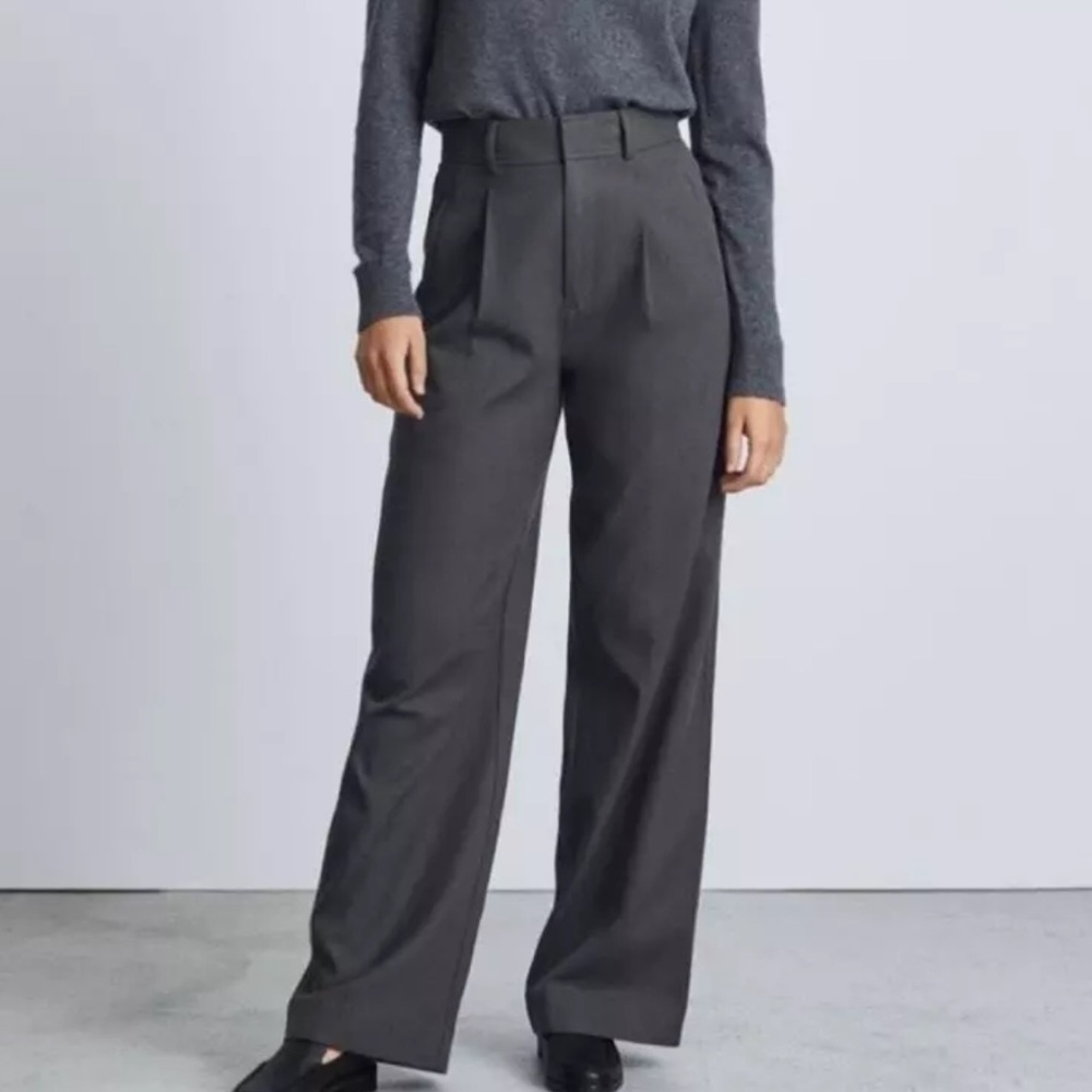 Everlane Way High Drape Pants in charcoal gray, size small (waist 25”)